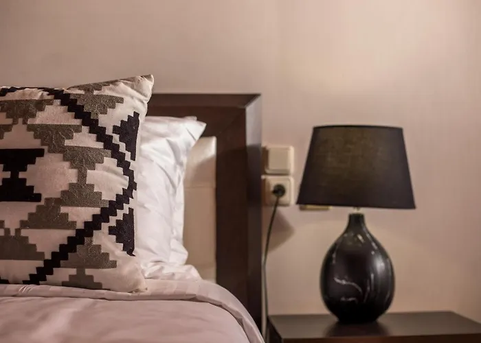 Hriska * Ixia (Rhodes)